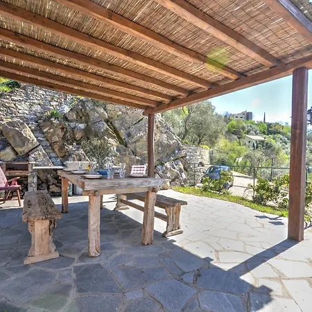 Villa Il Primo Poggio - Sea View, Mini Pool, 4 Bdr Rapallo