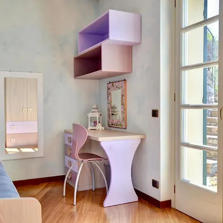 Villa Il Primo Poggio - Sea View, Mini Pool, 4 Bdr Rapallo