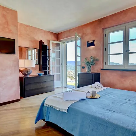 Il Primo Poggio - Sea View, Mini Pool, 4 Bdr Villa Rapallo